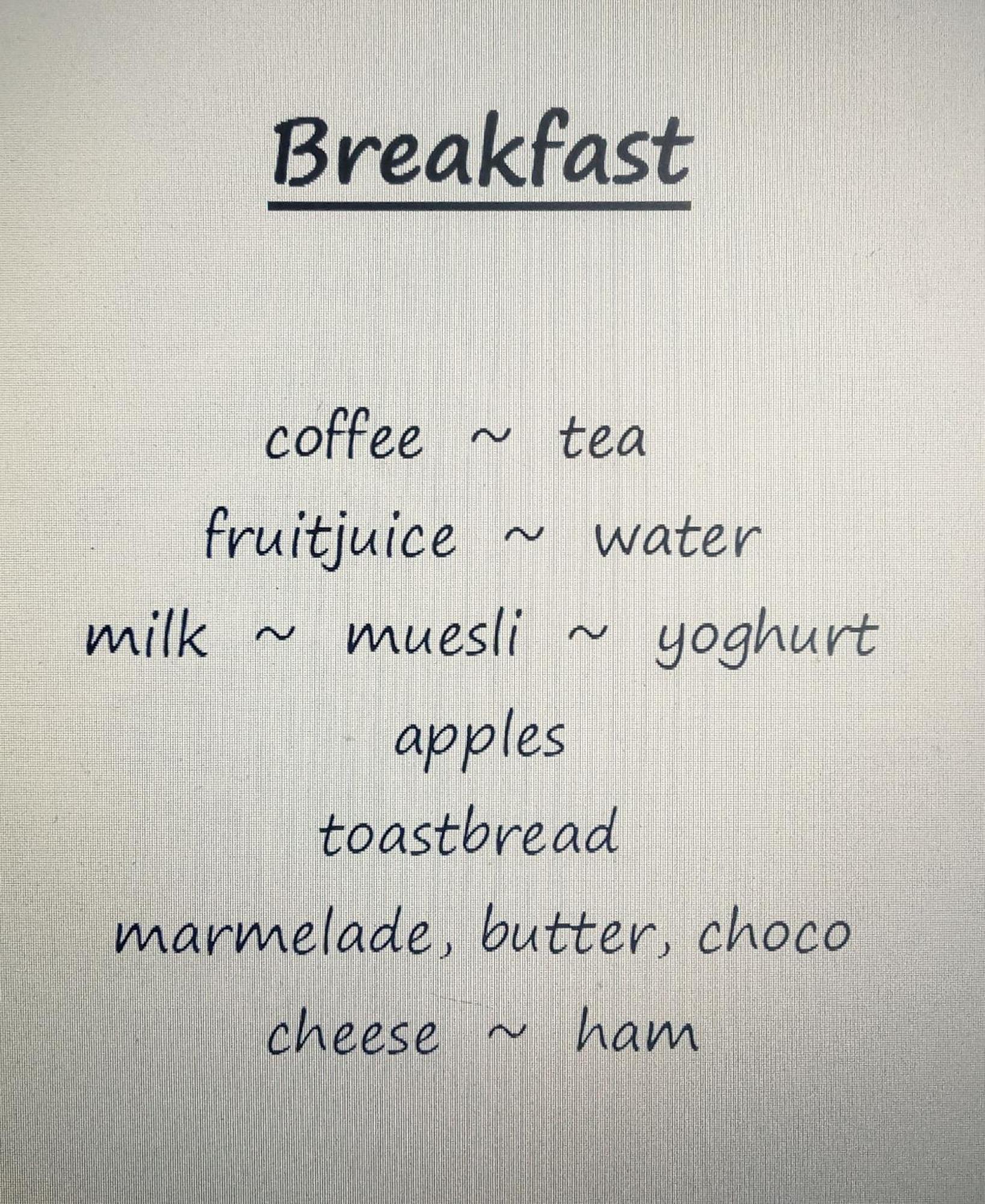 With Carparking, Bicycles And Small Breakfast * Brugge